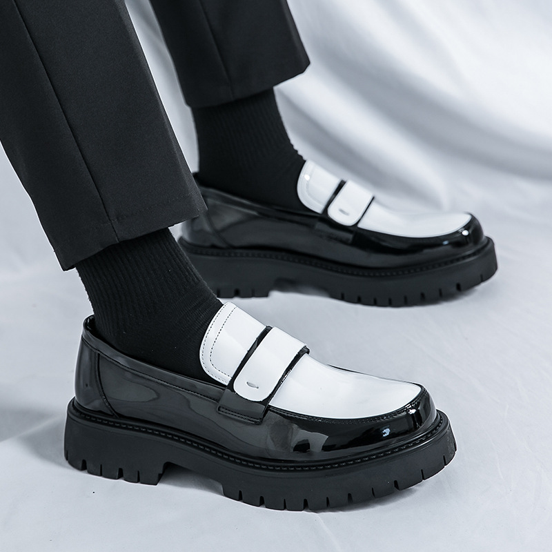 Large Men Formal Wear - ผู้ชายLoafersสไตล์อังกฤษธุรกิจสวมใส่อย่างเป็นทางการรองเท้าหนังเงาหนาสบายๆหัวใหญ่รองเท้าผู้ชายขนาดใหญ่ขนาด 46 ใหม่