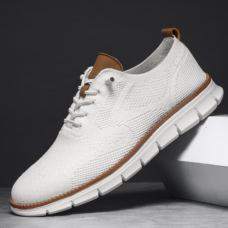รองเท้าลำลองผู้ชาย ดีไซน์ทันสม - Men Formal Wear With Sneakers บทวิจารณ์และราคา