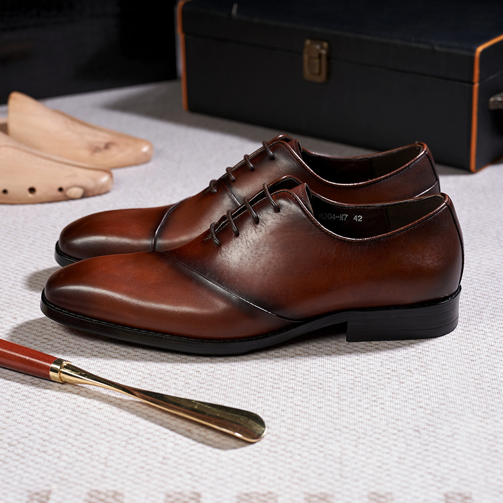 แฟชั่นขนาดใหญ่ Low Cut Casual  - Large Men Formal Wear บทวิจารณ์และราคา