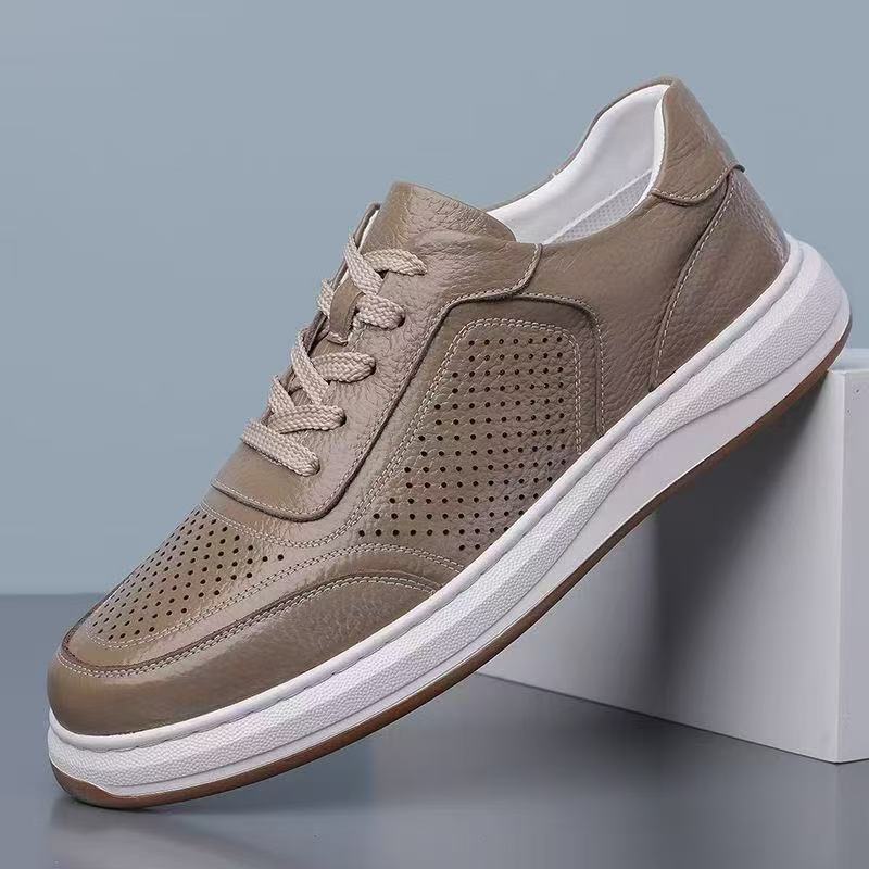 รองเท้าผ้าใบแฟชั่นผู้ชายสีขาว  - Men Formal Wear With Sneakers บทวิจารณ์และราคา
