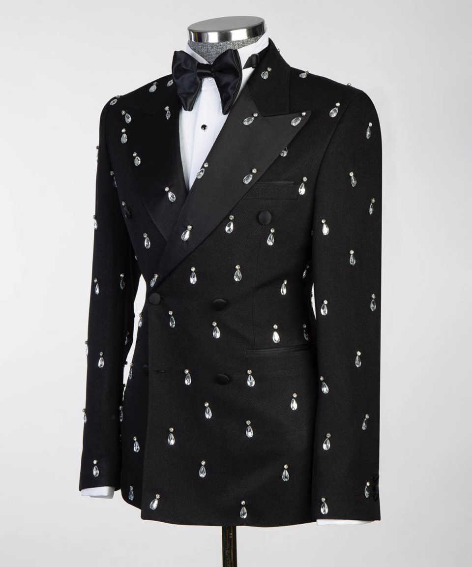 คริสตัลขนาดใหญ่เจ้าบ่าวงานแต่ง - Large Men Formal Wear บทวิจารณ์และราคา